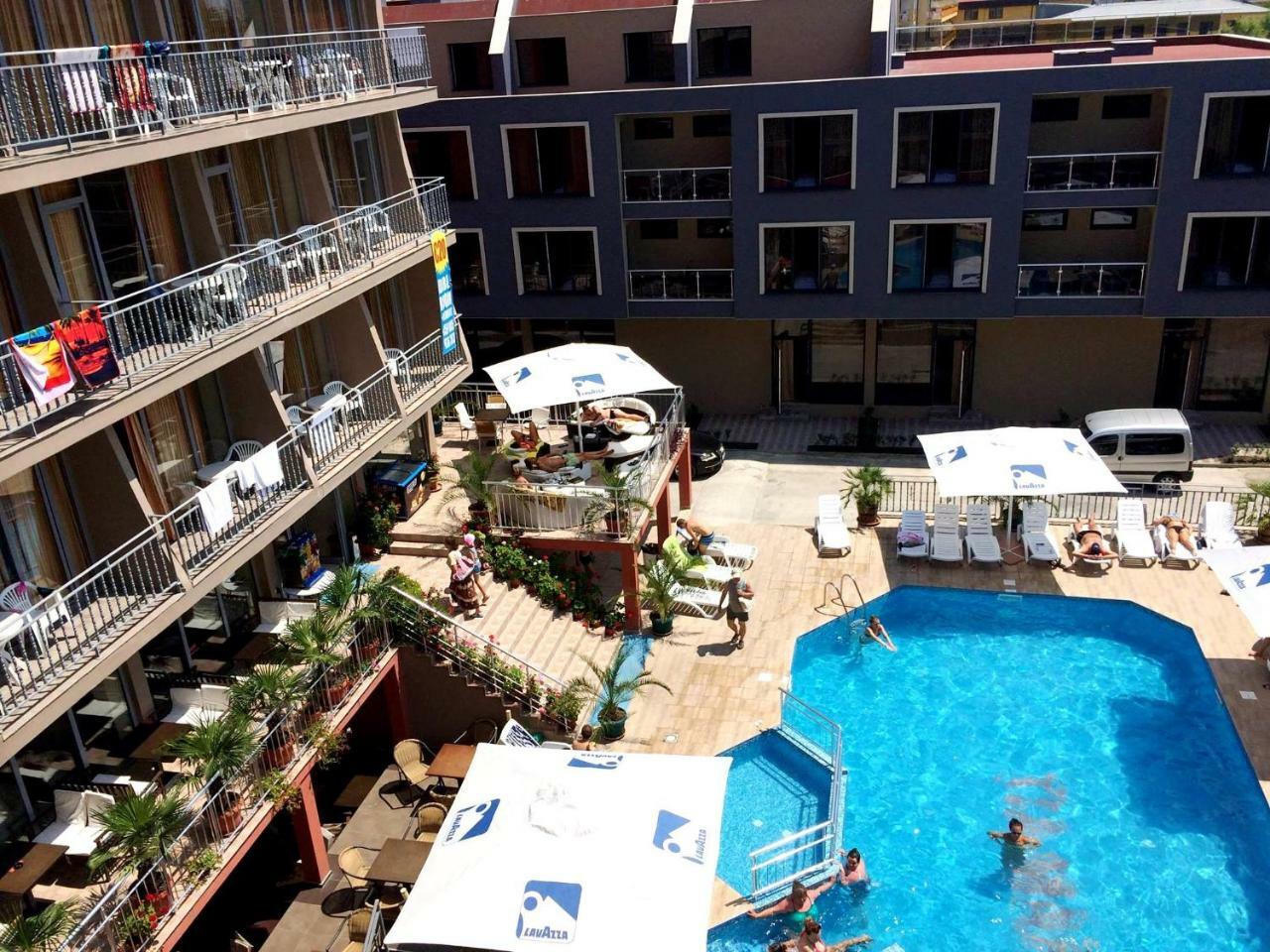 Tia Maria - Premium Hotel Pantai Sunny Luaran gambar
